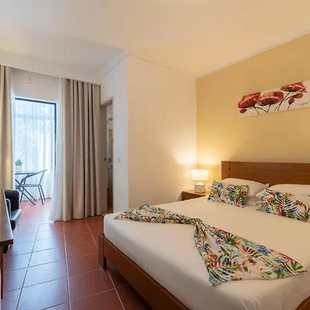 Manta Guest 3*
