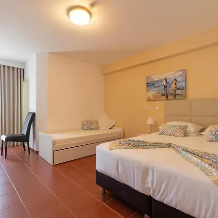 Manta Guest 3*