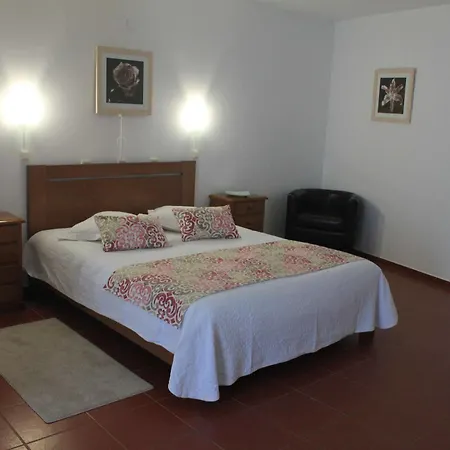 Alojamento de Acomodação e Pequeno-almoço Manta Guest Manta Rota