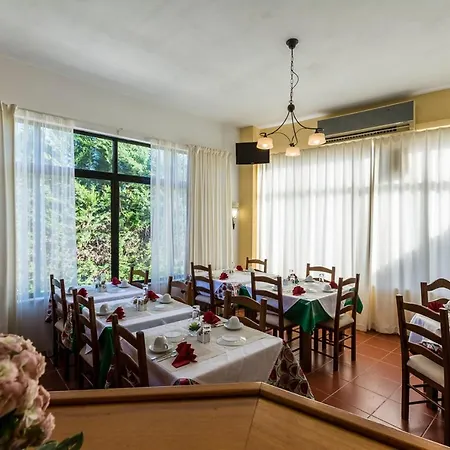 Manta Guest 3*